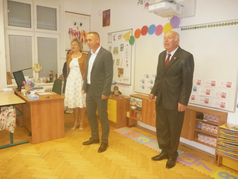 Slavnostní přivítání žáků  1. třídy - fotografie 4