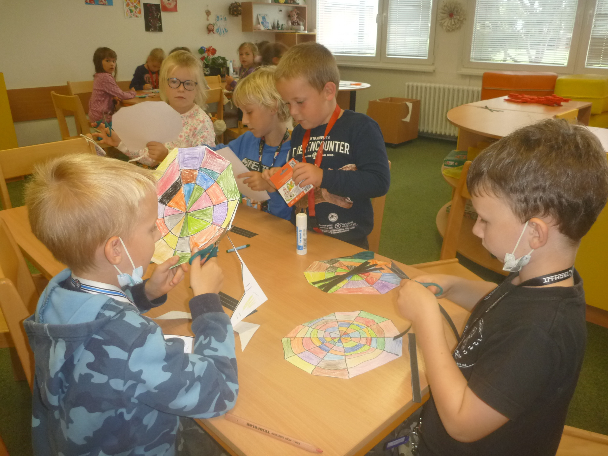 Výtvarka - Šikulky - 1.třída - fotografie 9