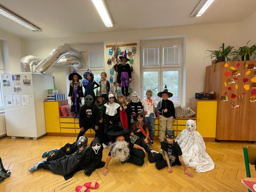 HALLOWEEN VE ŠKOLE - fotografie 3