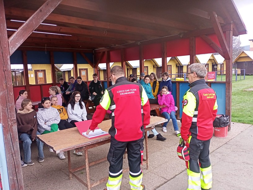 Czech SAR Team ve škole - fotografie 8