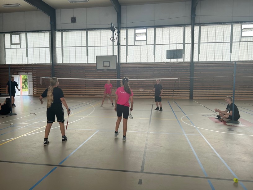 Sportovní den - 2. stupeň - fotografie 15