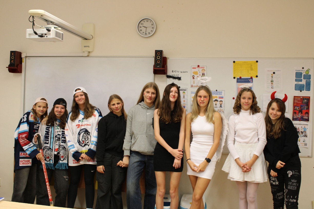 Halloween ve škole - fotografie 8