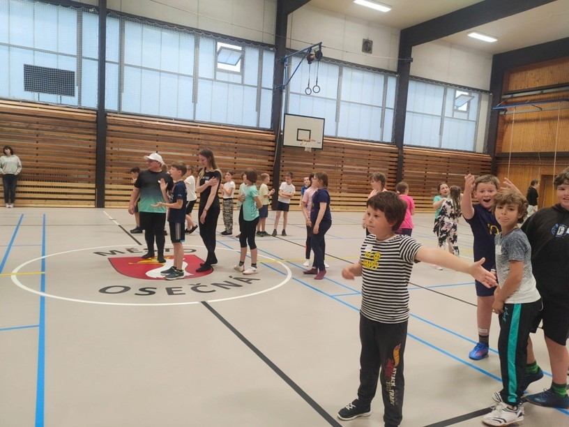 Mezinárodní setkání žáků I. stupně - fotografie 8