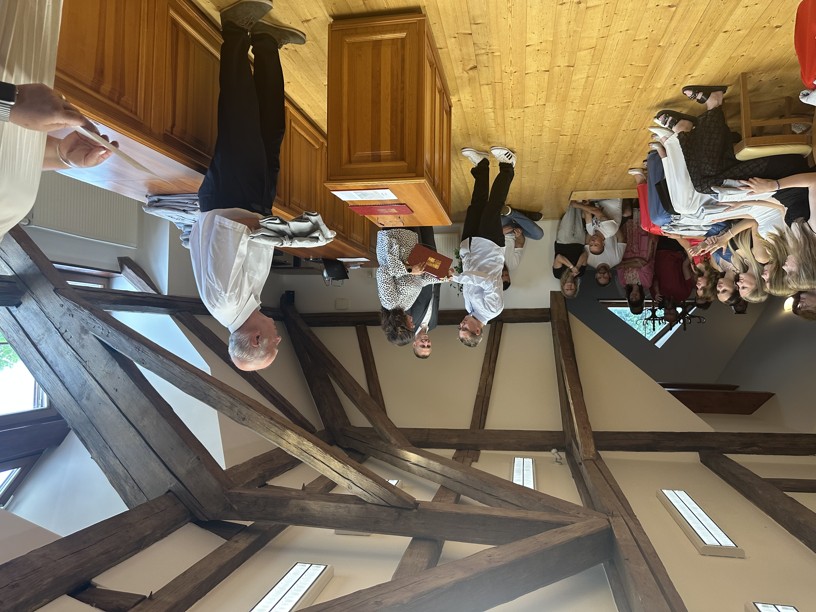 Rozloučení s žáky 9. ročníku - fotografie 13