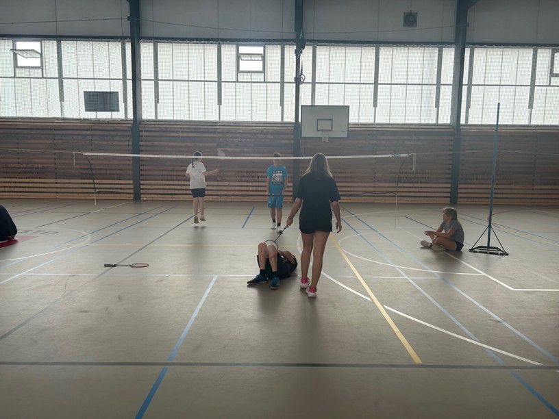 Sportovní den - 2. stupeň - fotografie 12