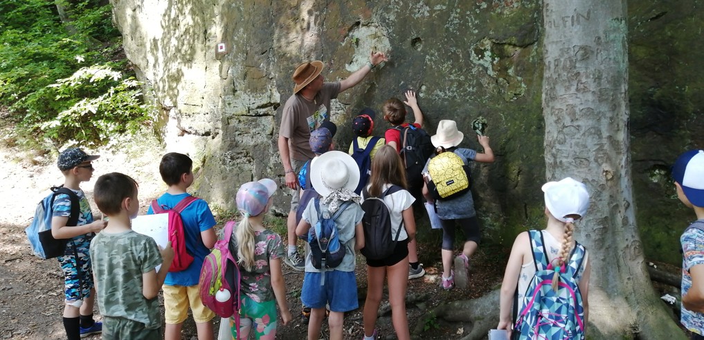 Výprava 3. třídy na Děvín - fotografie 3