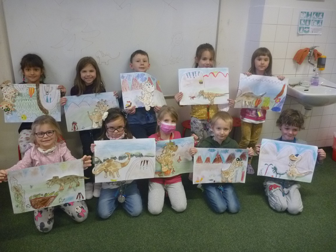 Malování čajem a kávou - dinosaurus - fotografie 18